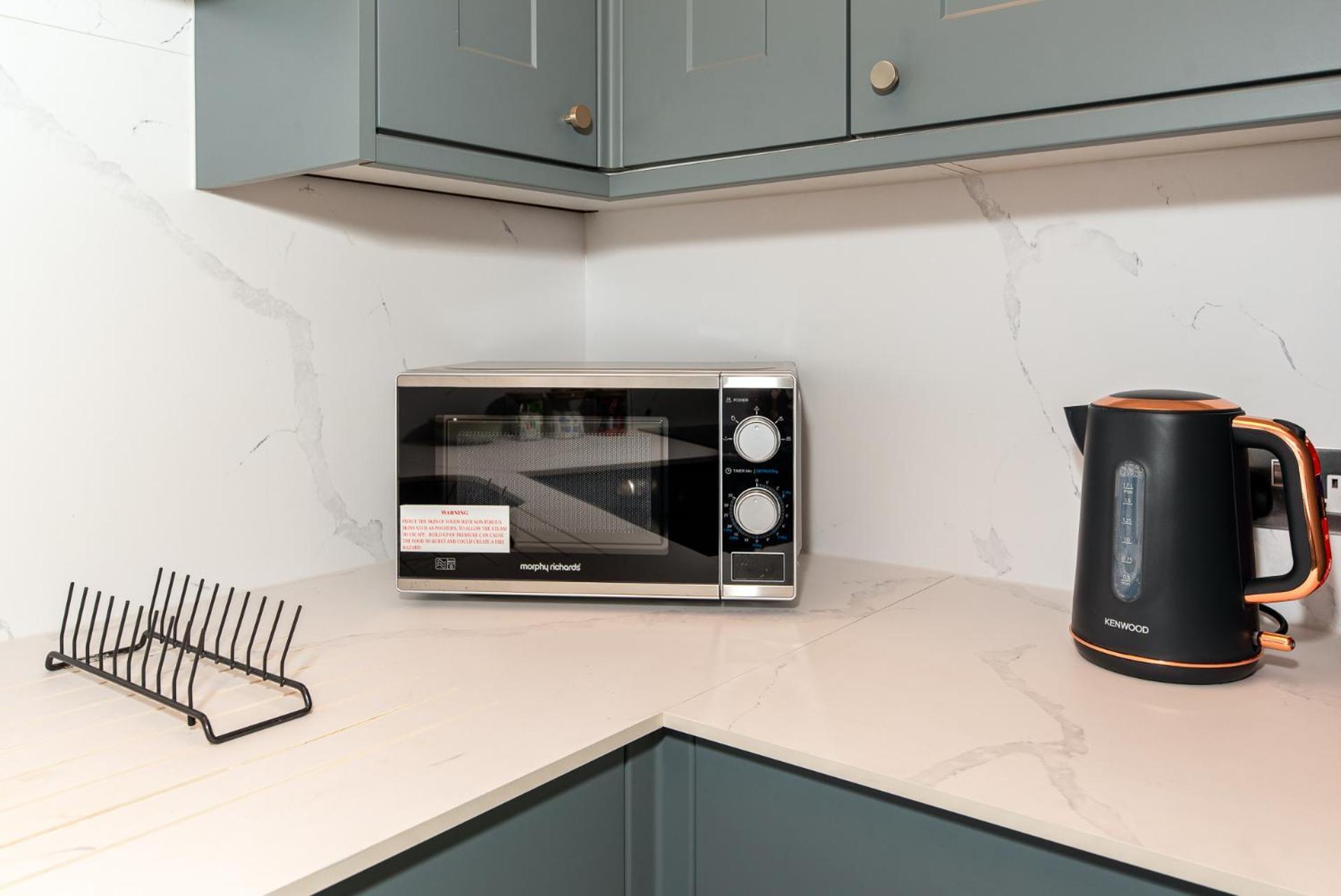 2-Bedroom Victorian Apartment In Kensington Londra Esterno foto